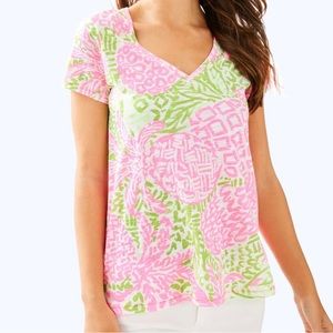 NWT Lilly Pulitzer Size Small Etta Pineapple Home Slice Tee Shirt